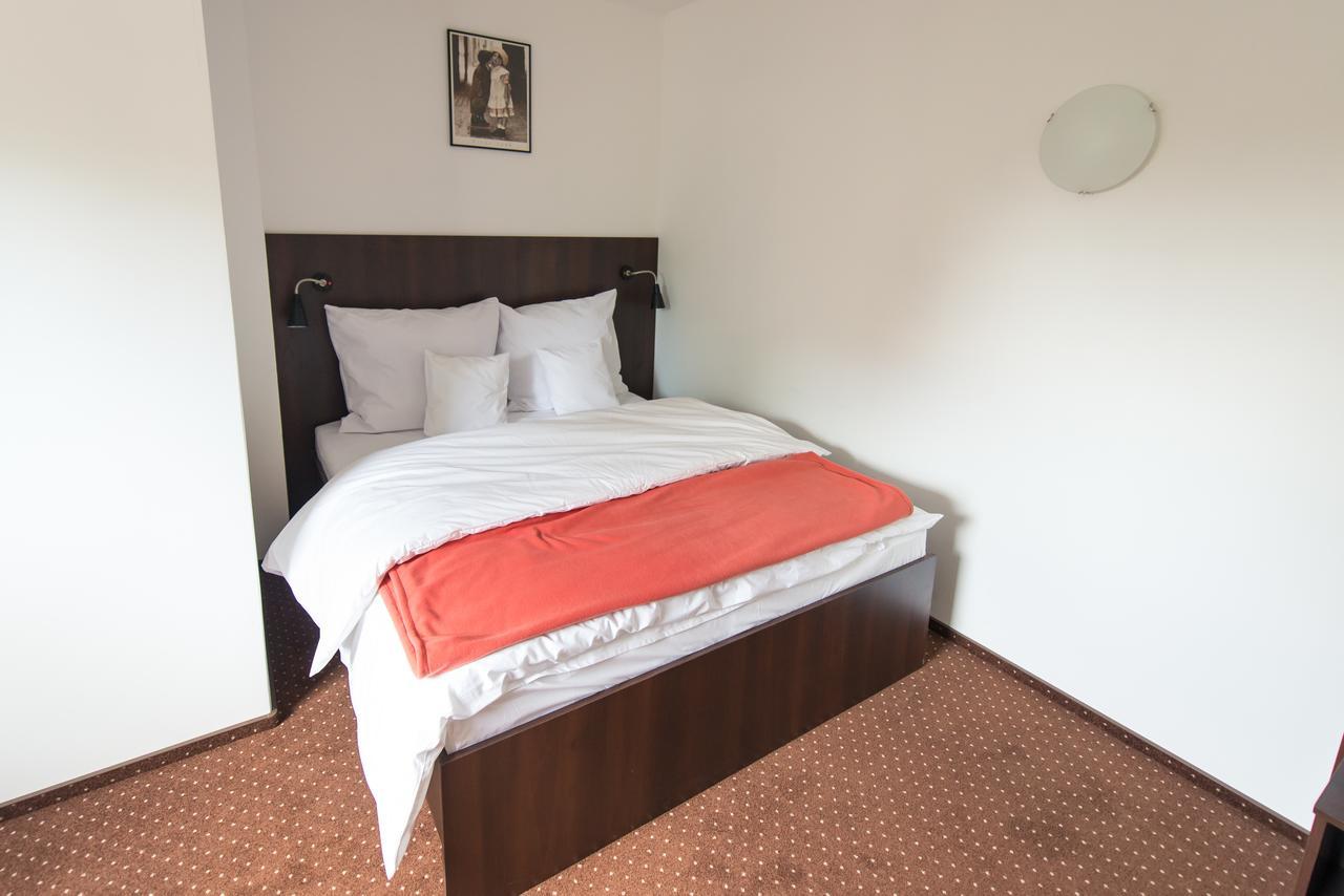 First Hotel Tczew Esterno foto
