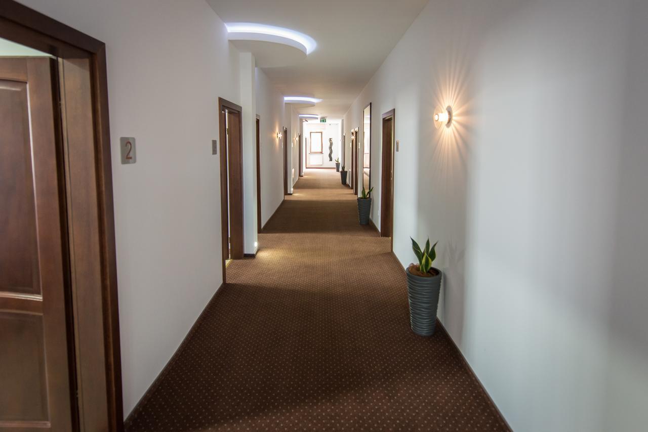 First Hotel Tczew Esterno foto