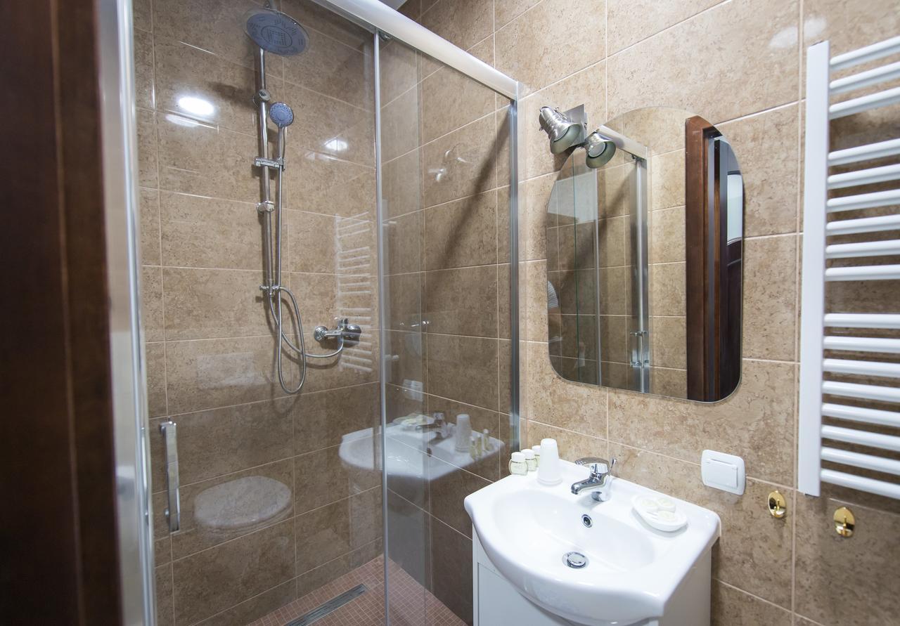First Hotel Tczew Esterno foto
